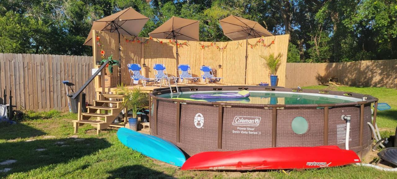 Bed & Breakfast Paradise Away From Pensacola
