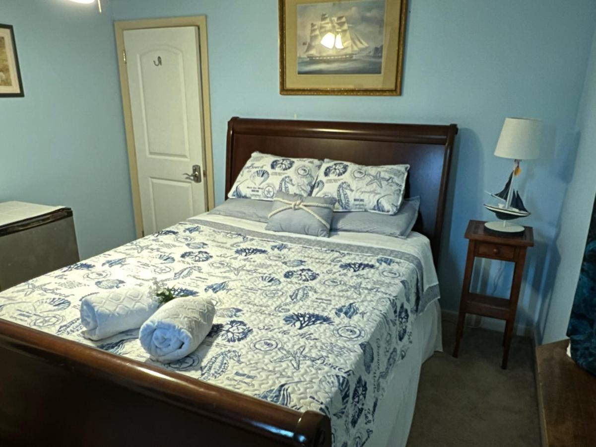 Paradise Away From Bed & Breakfast